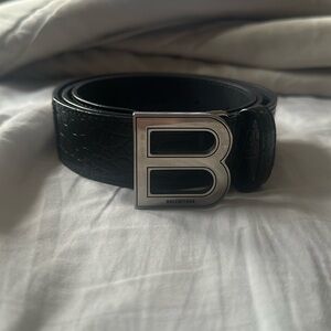 Balenciaga hourglass belt